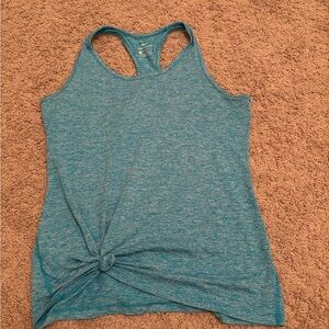 Nike women’s blue tank top size medium great condition